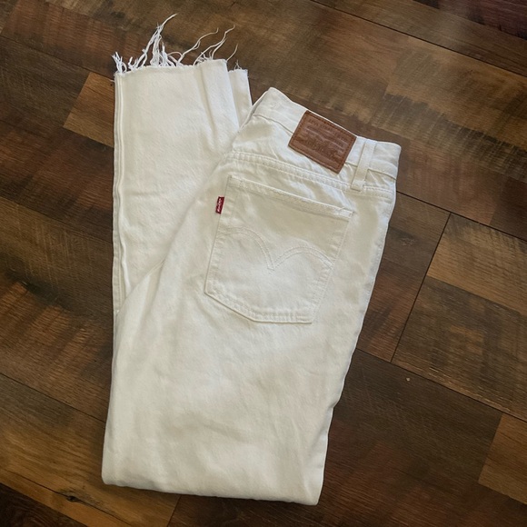 Levi's Denim - Levi’s Premium Wedgie Jeans 26